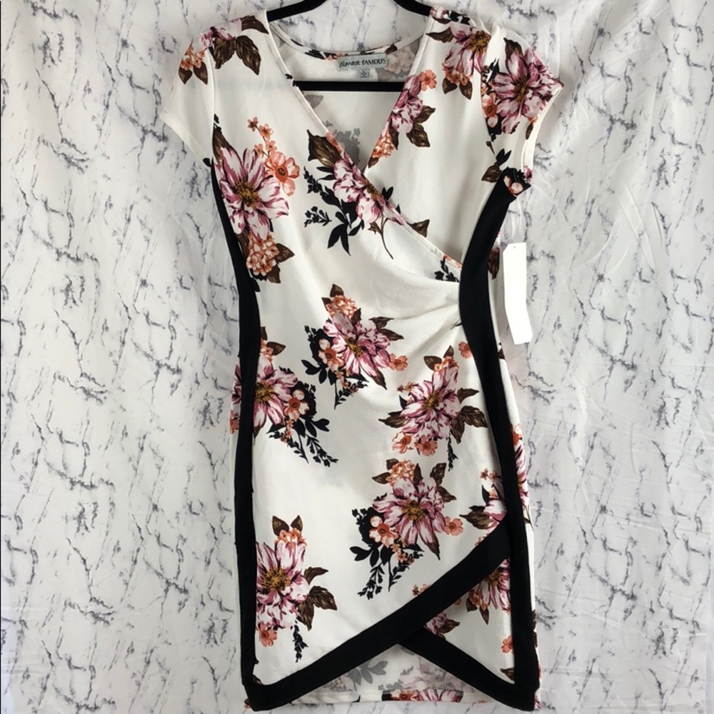 NWT Almost Famous Floral Print Cinched Dress